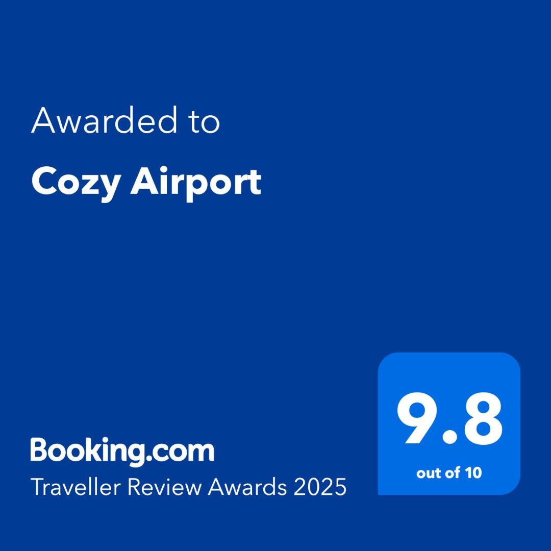 Cozy Airport Apartment เวคชีส์ ภายนอก รูปภาพ